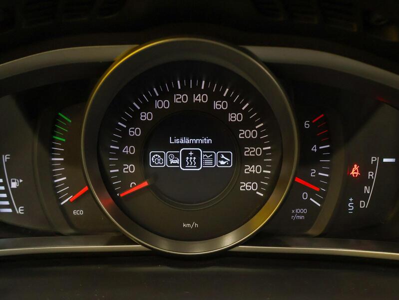 Volvo V40 Cross Country vaihtoauto