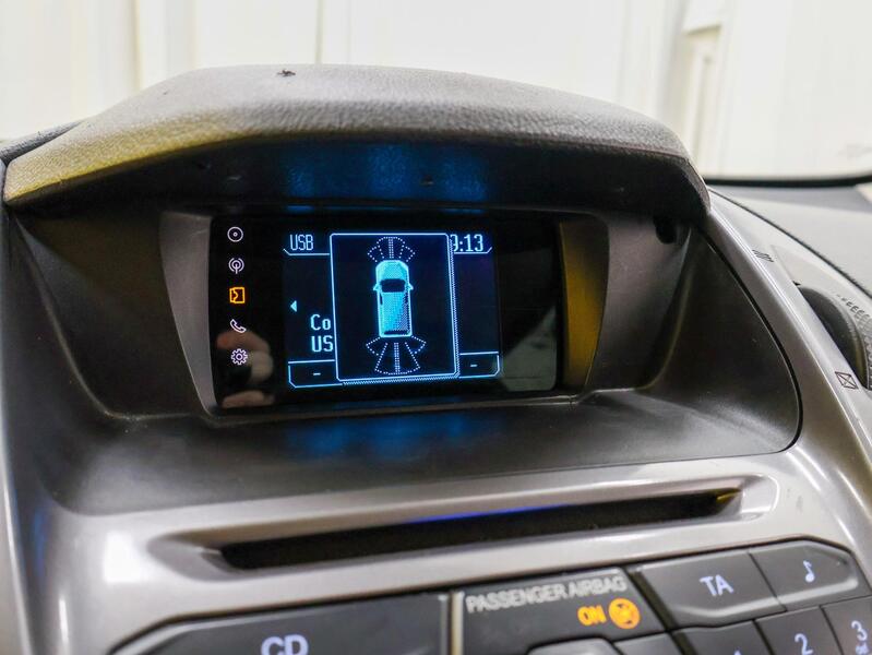 Ford Tourneo Connect vaihtoauto