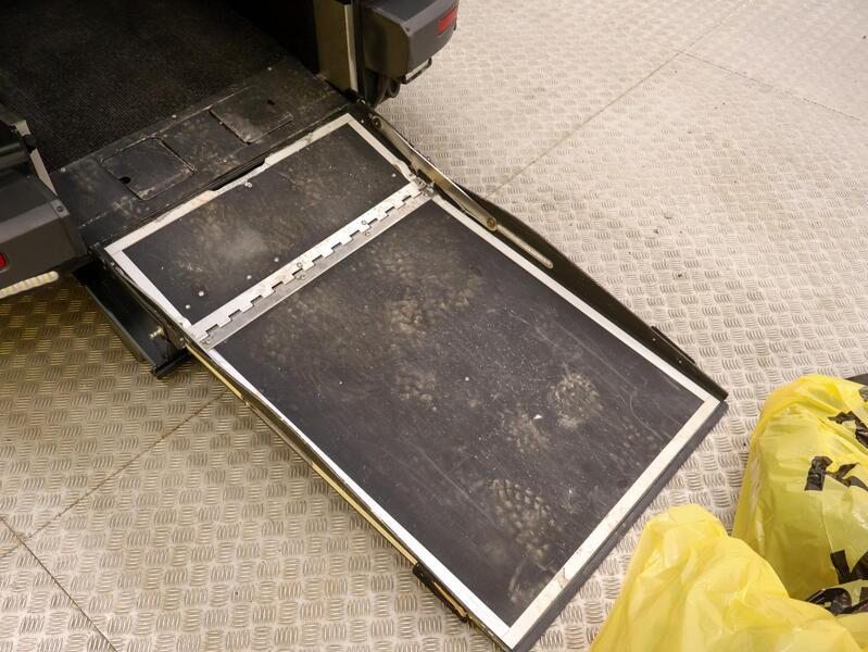 Ford Tourneo Connect vaihtoauto