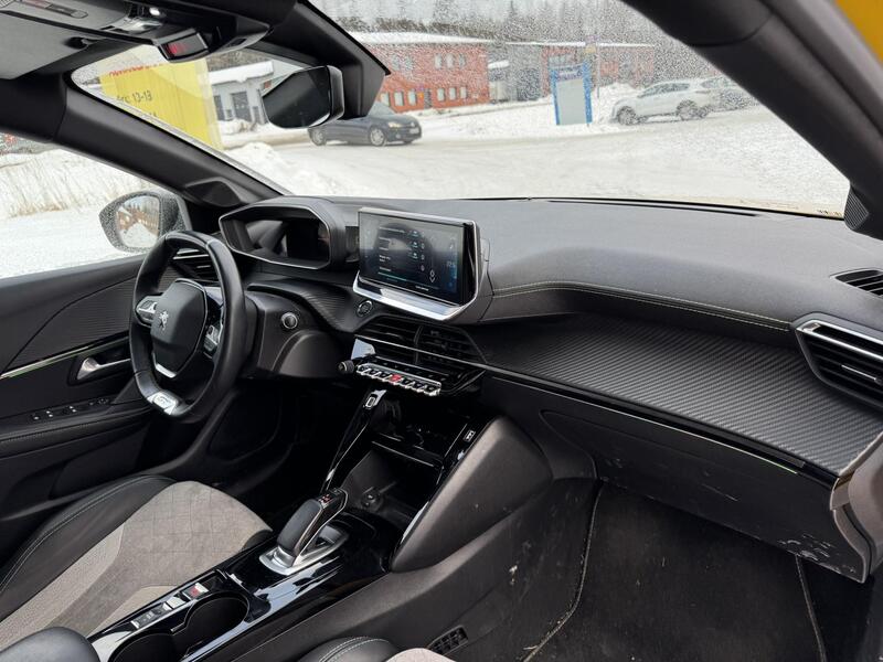 Peugeot e-208 vaihtoauto