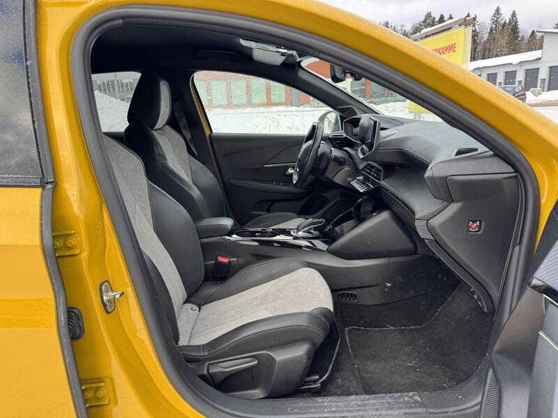 Peugeot e-208 vaihtoauto