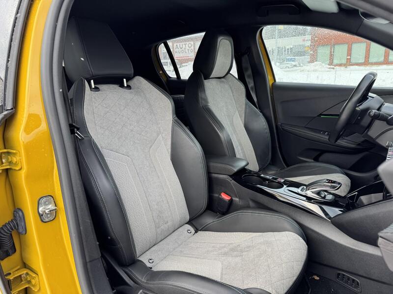 Peugeot e-208 vaihtoauto