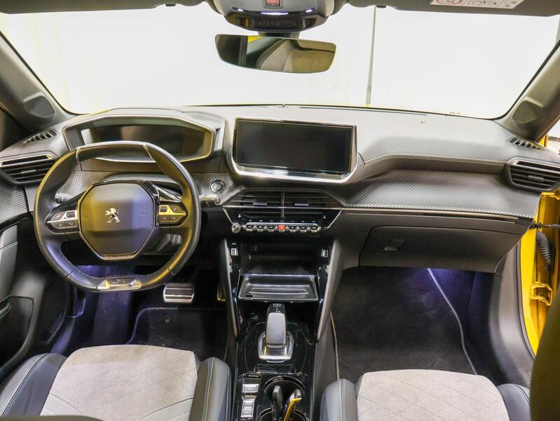 Peugeot e-208 vaihtoauto