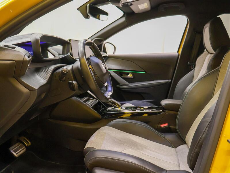 Peugeot e-208 vaihtoauto