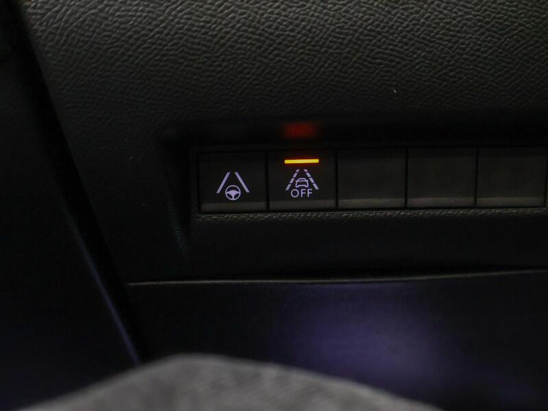 Peugeot e-208 vaihtoauto