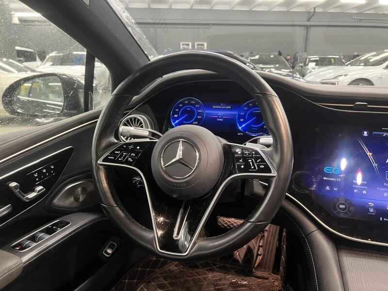 Mercedes-Benz EQS vaihtoauto