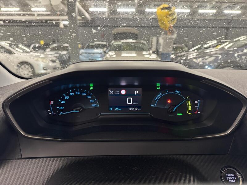 Peugeot e-208 vaihtoauto