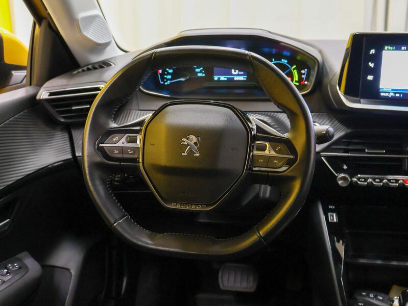 Peugeot e-208 vaihtoauto