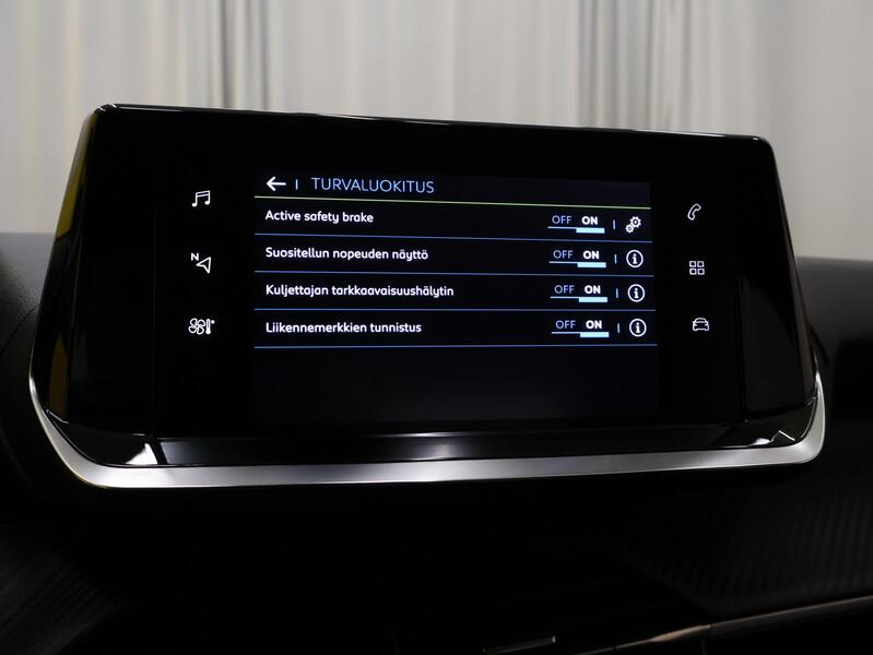 Peugeot e-208 vaihtoauto