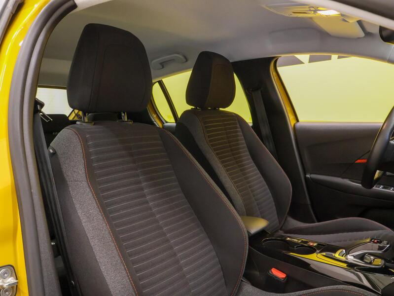 Peugeot e-208 vaihtoauto