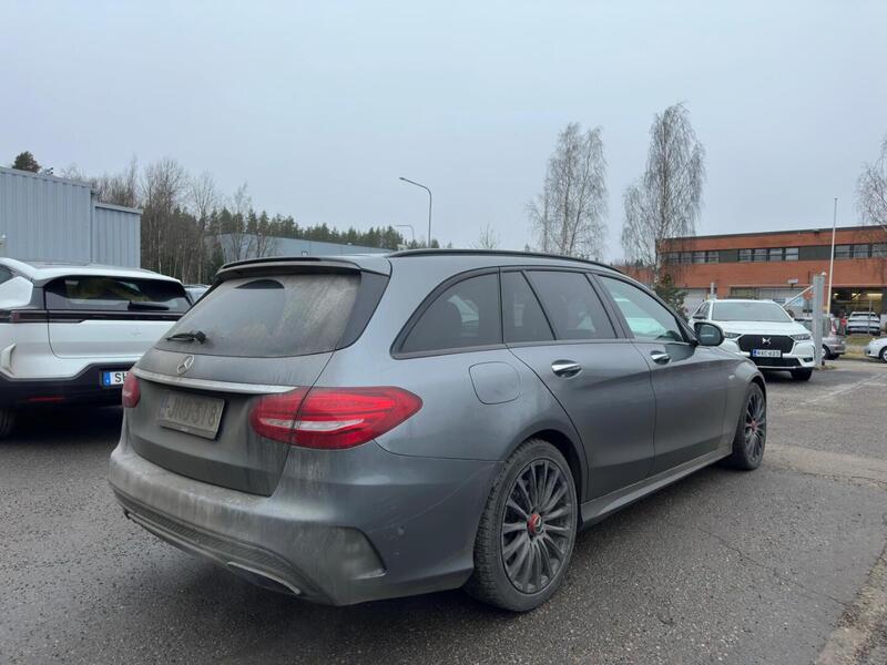 Mercedes-Benz C vaihtoauto