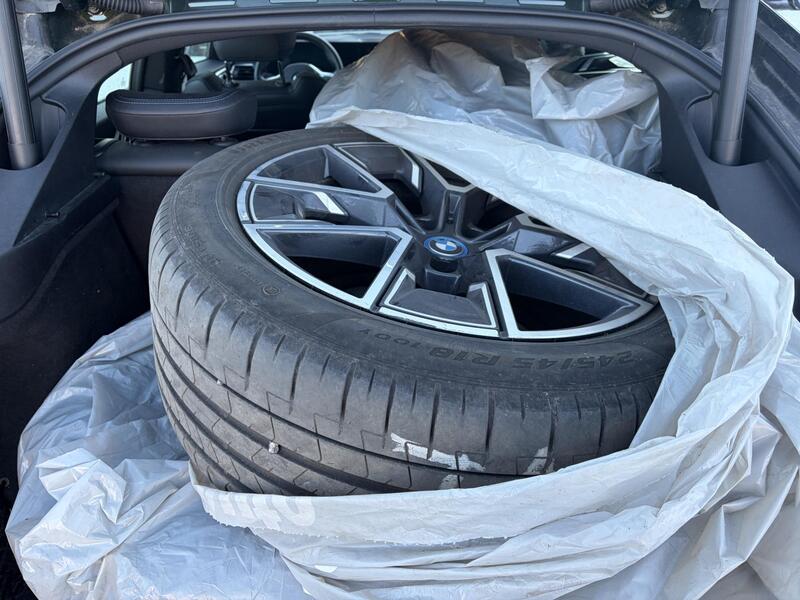 BMW i4 M50 vaihtoauto