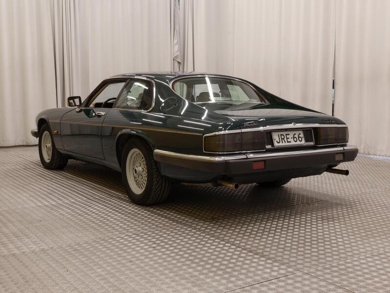 Jaguar XJS vaihtoauto
