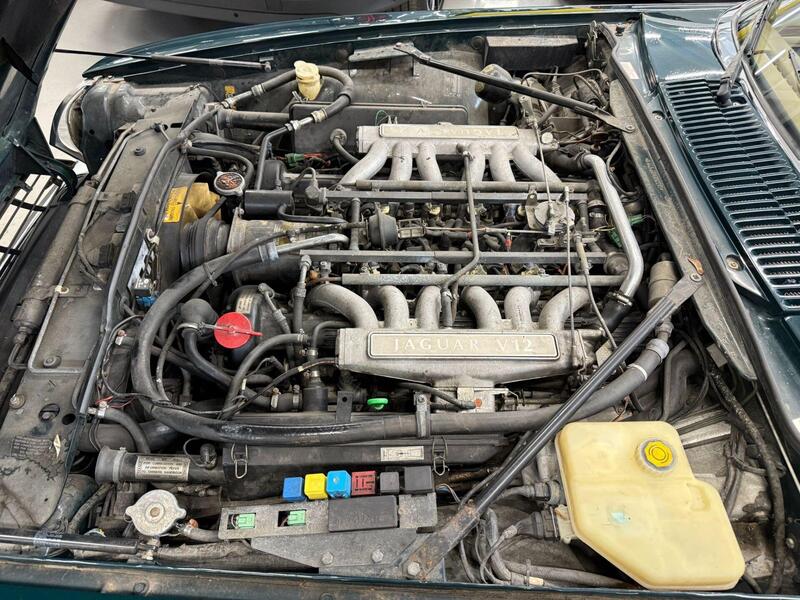 Jaguar XJS vaihtoauto