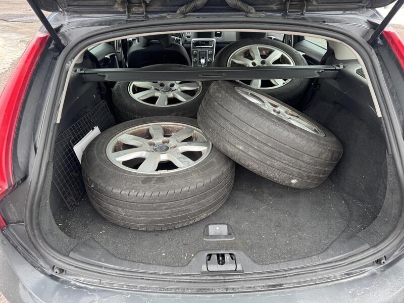 Volvo V60 vaihtoauto