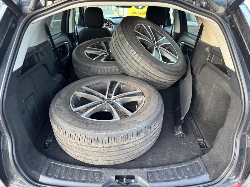 Land Rover Discovery Sport vaihtoauto