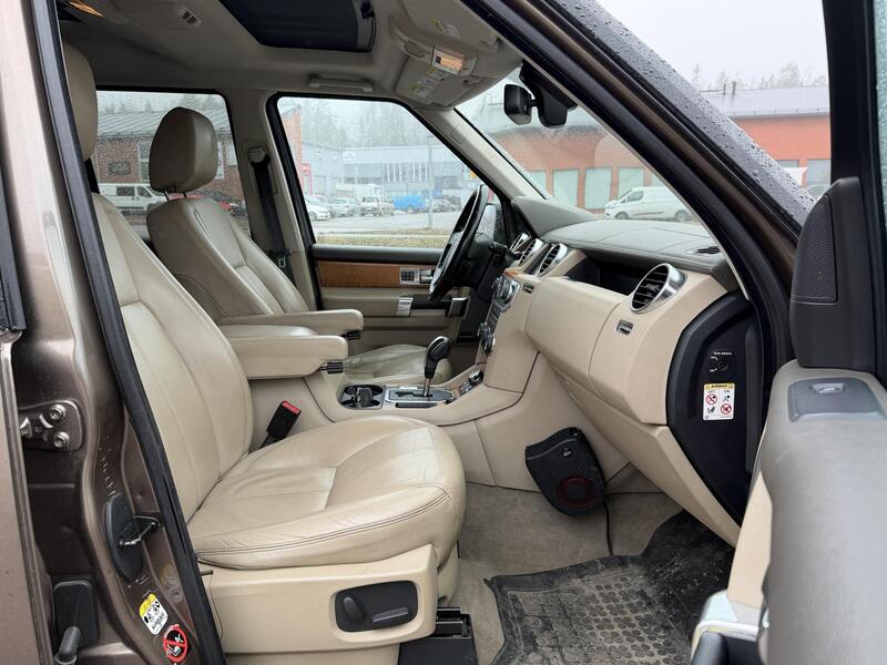 Land Rover Discovery vaihtoauto