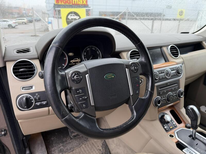 Land Rover Discovery vaihtoauto