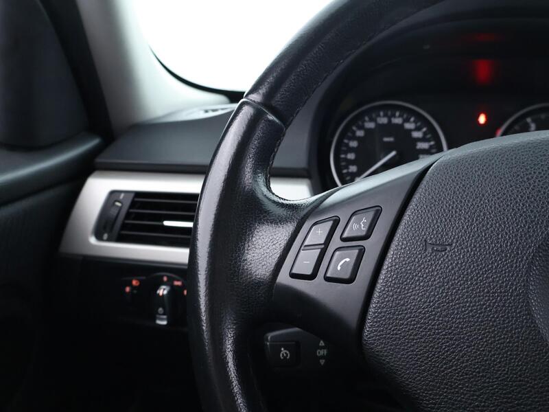 BMW 325 vaihtoauto