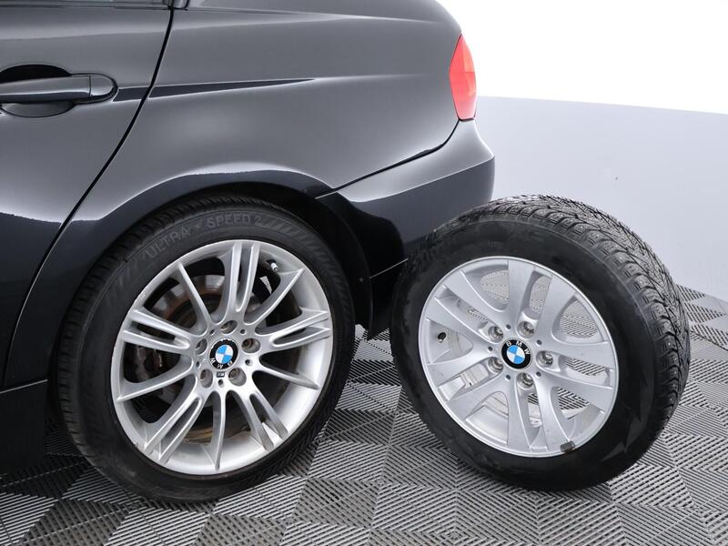 BMW 325 vaihtoauto