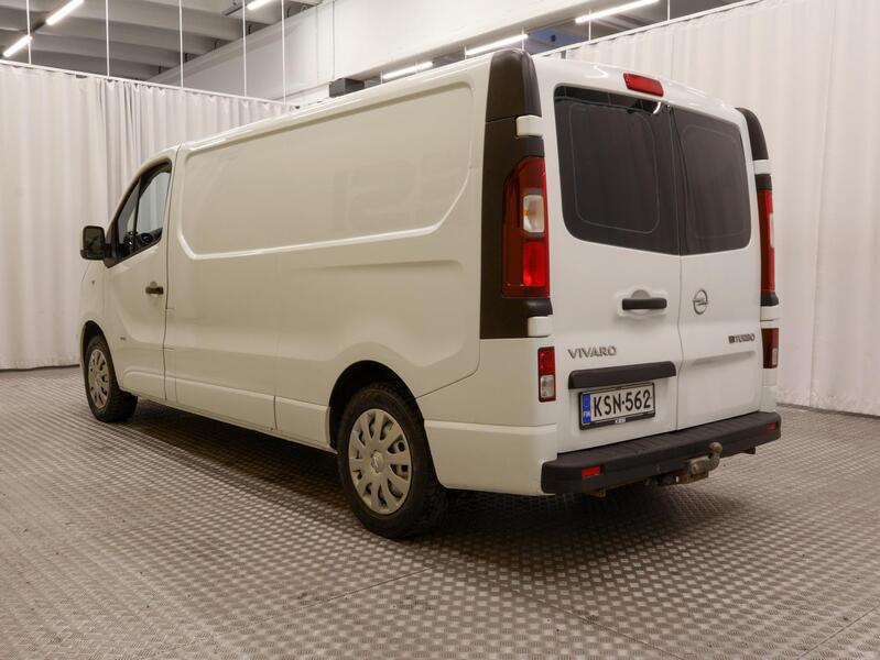 Opel Vivaro vaihtoauto