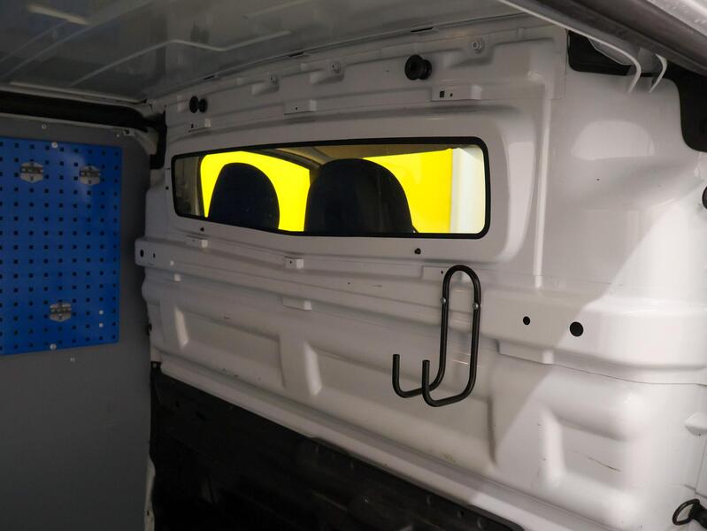 Opel Vivaro vaihtoauto