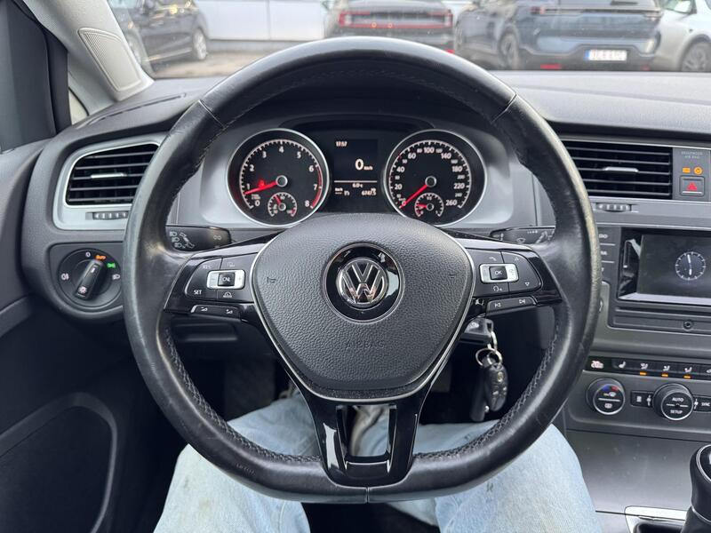 Volkswagen Golf vaihtoauto