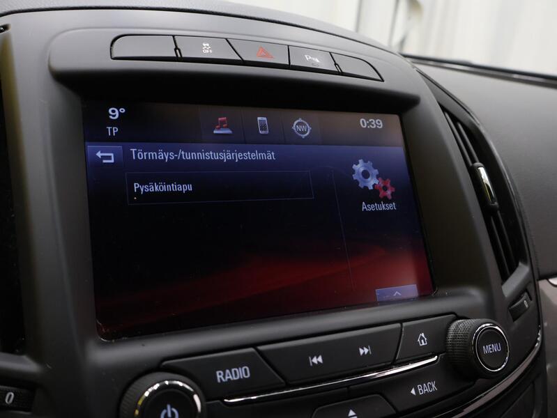 Opel Insignia vaihtoauto