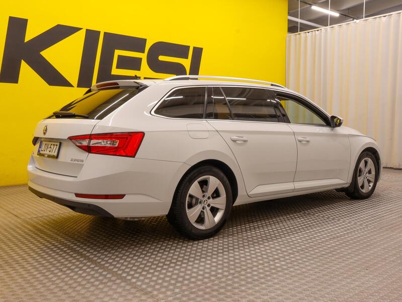 Skoda Superb vaihtoauto