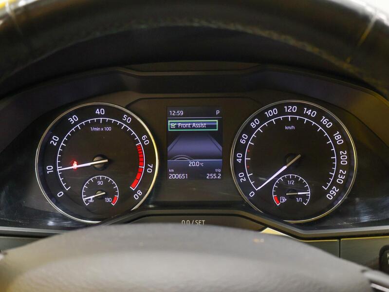 Skoda Superb vaihtoauto