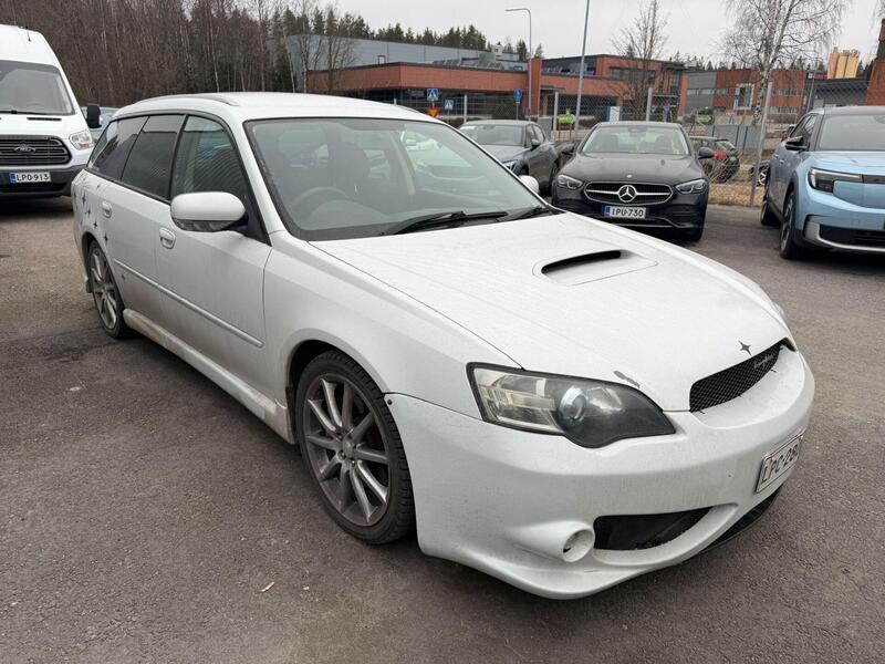 Subaru Legacy vaihtoauto