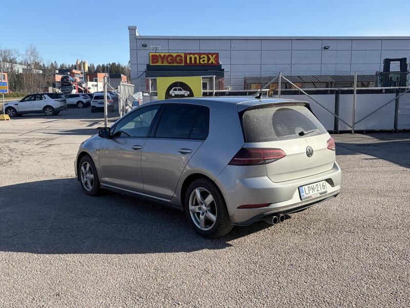 Volkswagen Golf vaihtoauto