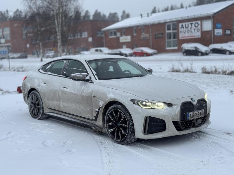 BMW i4 M50 vaihtoauto