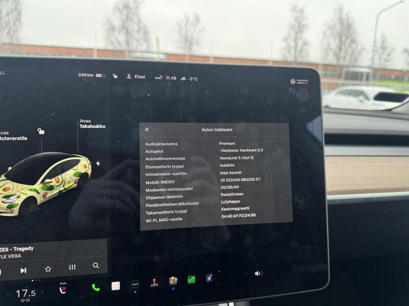 Tesla Model 3 vaihtoauto