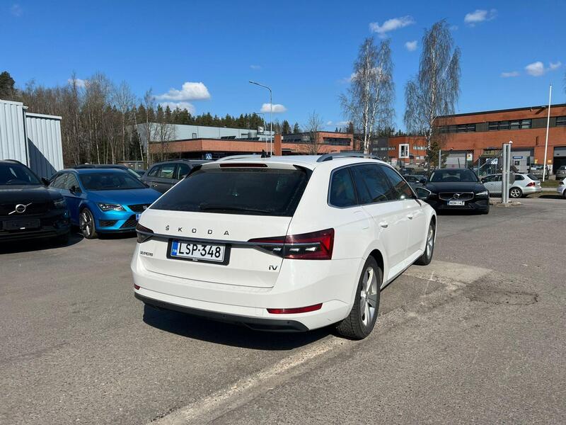 Skoda Superb vaihtoauto