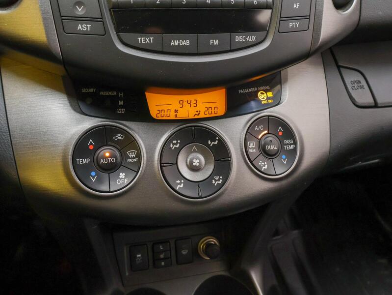 Toyota RAV4 vaihtoauto