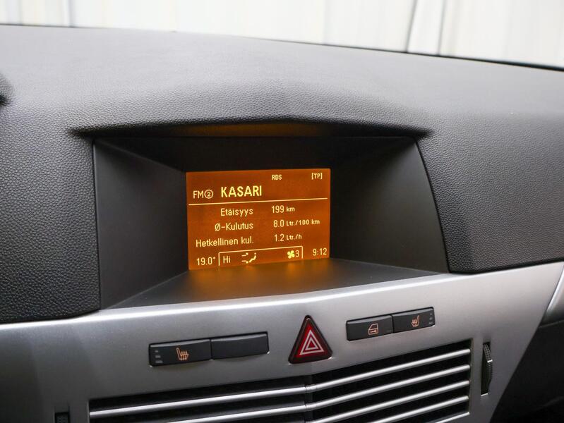 Opel Astra vaihtoauto