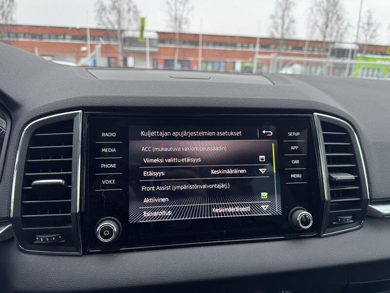 Skoda Karoq vaihtoauto