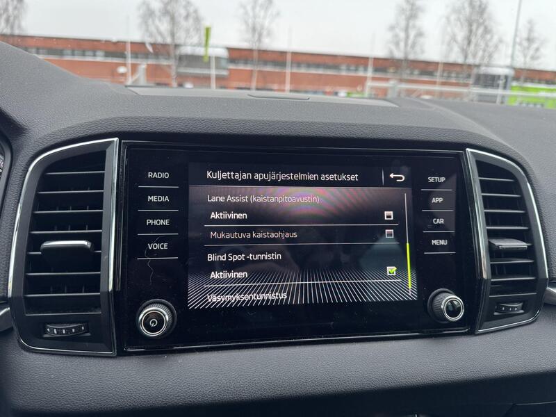 Skoda Karoq vaihtoauto