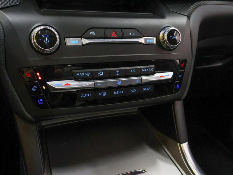 Ford USA Explorer vaihtoauto