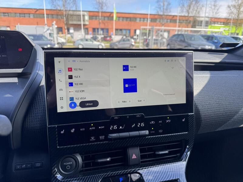 Toyota bZ4X vaihtoauto