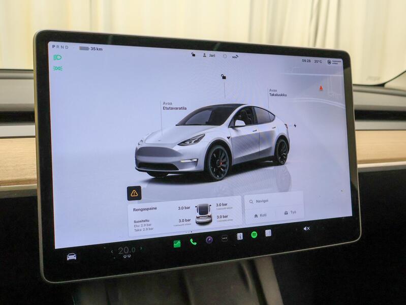 Tesla Model Y vaihtoauto