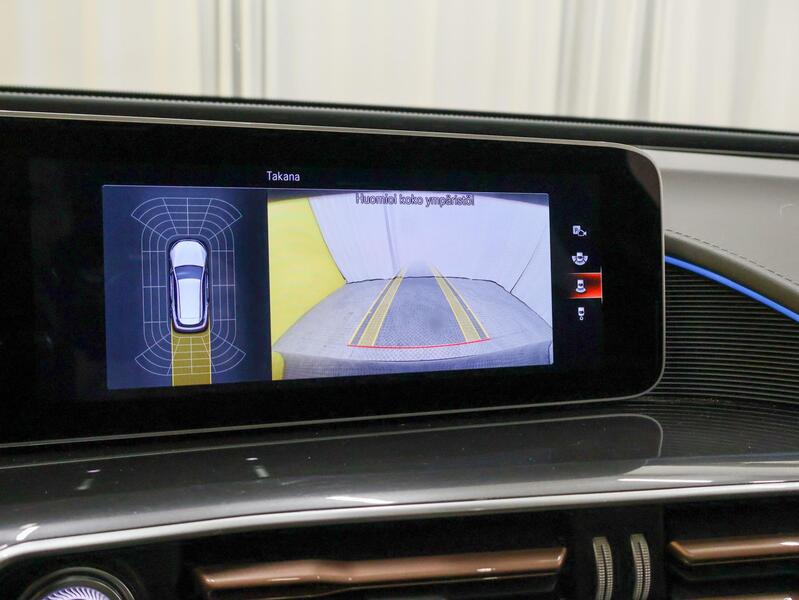 Mercedes-Benz EQC vaihtoauto