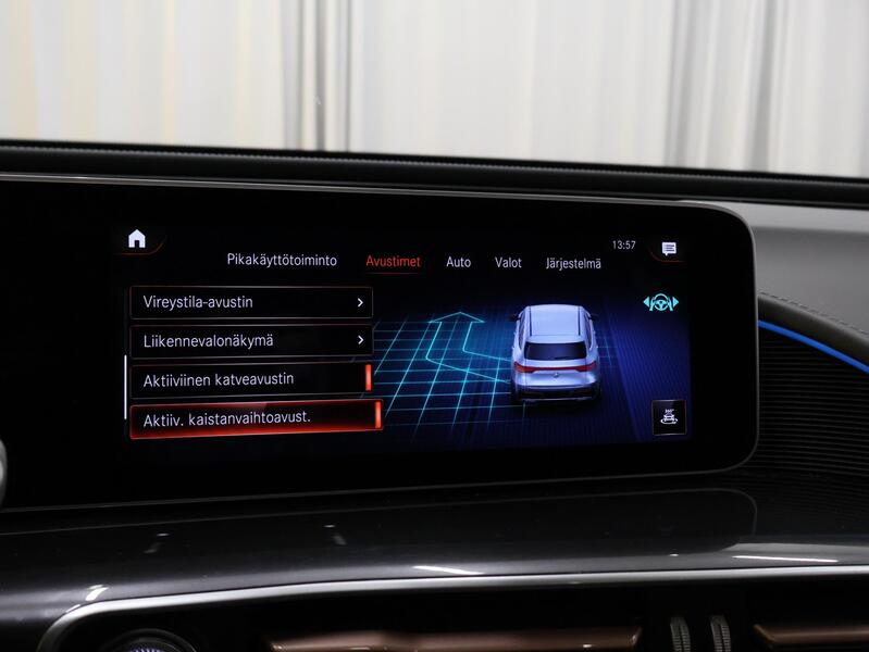 Mercedes-Benz EQC vaihtoauto