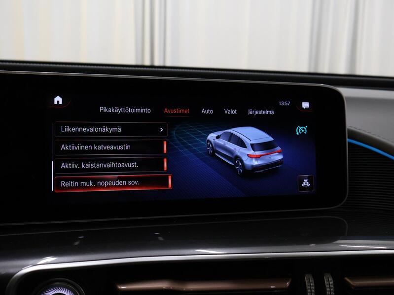 Mercedes-Benz EQC vaihtoauto