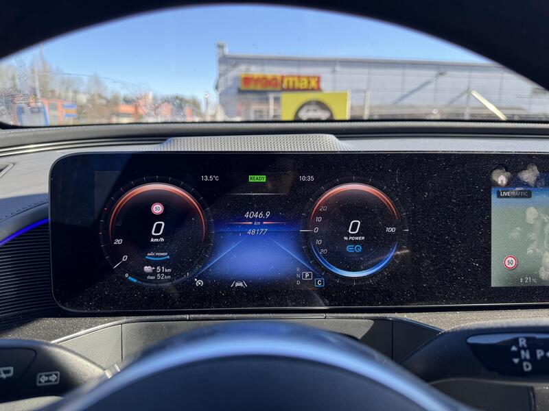 Mercedes-Benz EQC vaihtoauto