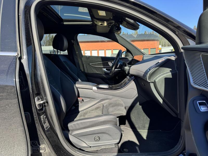 Mercedes-Benz EQC vaihtoauto