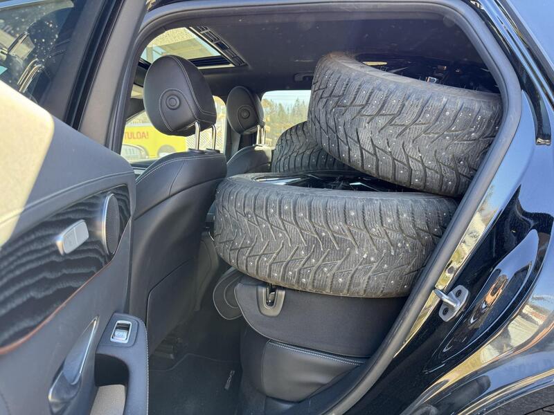 Mercedes-Benz EQC vaihtoauto