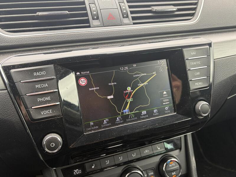 Skoda Superb vaihtoauto