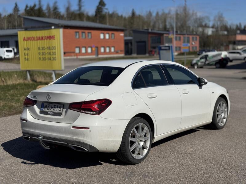 Mercedes-Benz A vaihtoauto